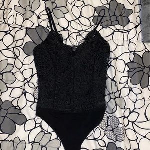 Fashion Nova Lace bodysuit